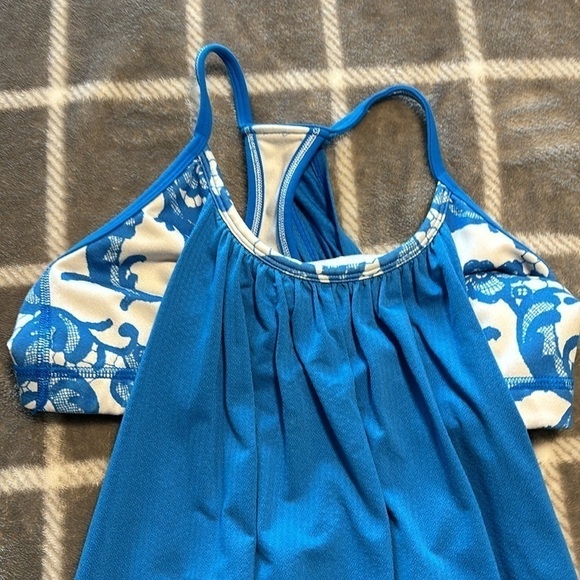 Lululemon Workout Tank - Picture 2 of 6